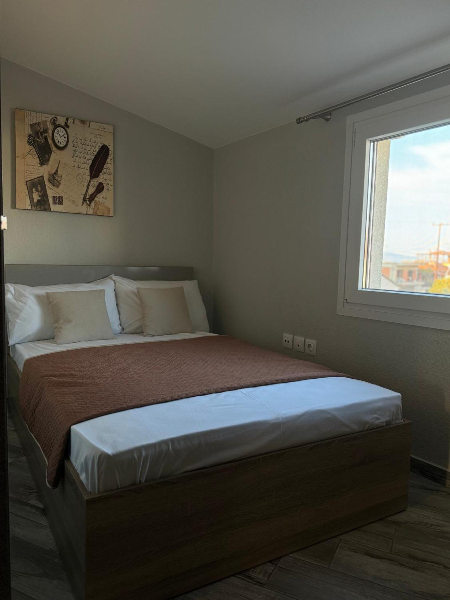 Private Modern Apartment Néa Róda Kültér fotó